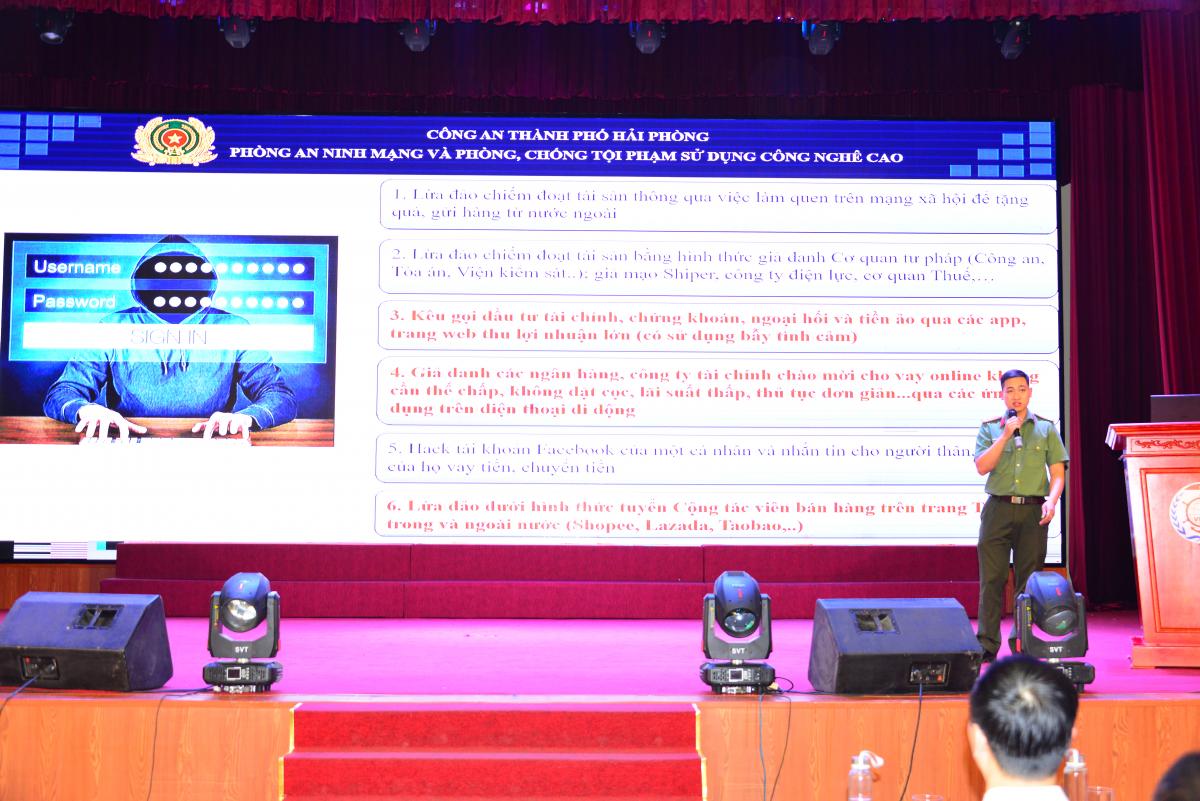 Phòng An ninh kinh tế phối hợp tuyên truyền pháp luật tại Trường Đại học Hàng hải Việt Nam (Hải Phòng)